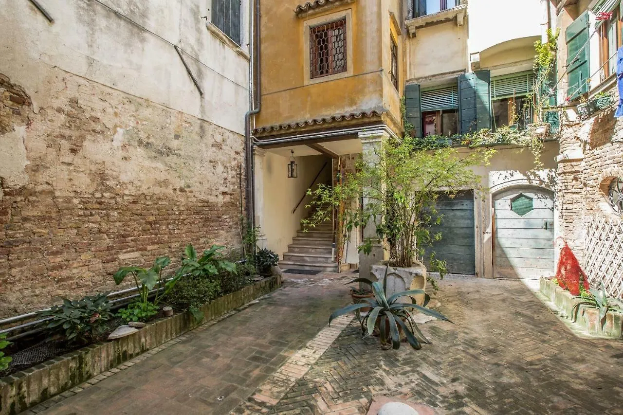 Ca' Turchese 0*, Venice Italy